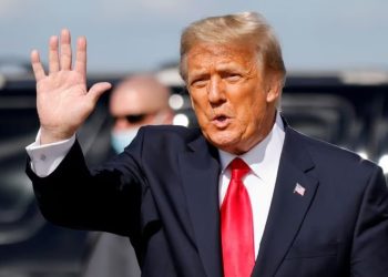 Donald Trump: Geçici olarak Temsilciler Meclisi Başkanlığı yapabilirim