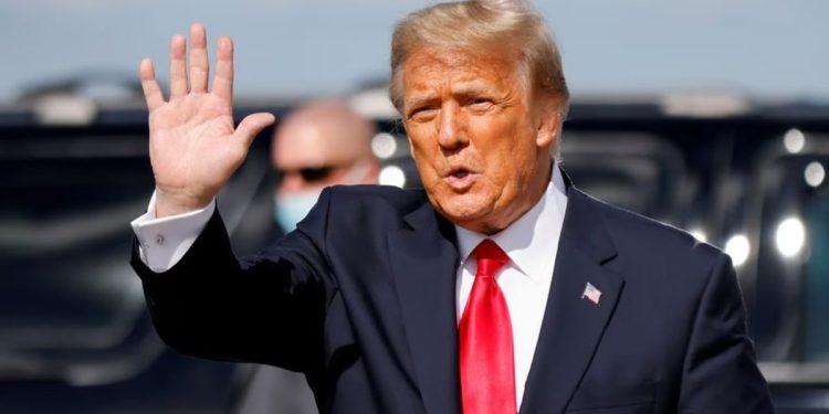 Donald Trump: Geçici olarak Temsilciler Meclisi Başkanlığı yapabilirim