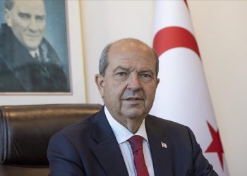 Ersin Tatar: Kıbrıs Türk Devleti ve bütün denizlerde hak iddia ediyoruz