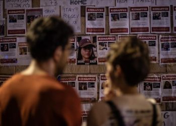 Hamas’ın esir aldığı İsrailli sivillerin aileleri Netanyahu’nun istifasını istedi