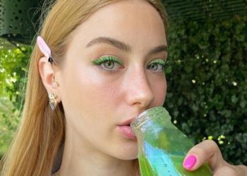 Hazal Kaya’nın dikkat çeken doğum günü paylaşımı