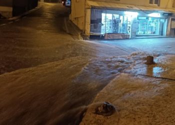 Samsun’da şiddetli yağış! Yollar göle döndü