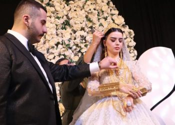 Şanlıurfa’da aşiret düğünü:  7 kilo altın ve 5 milyon TL takı takıldı
