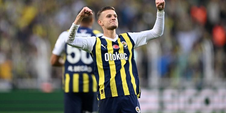 Sebastian Szymanski, Süper Lig’de bu sezonun en erken golünü attı