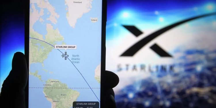 SpaceX yeni özelliğini tanıttı: Baz istasyonları tarih oluyor!