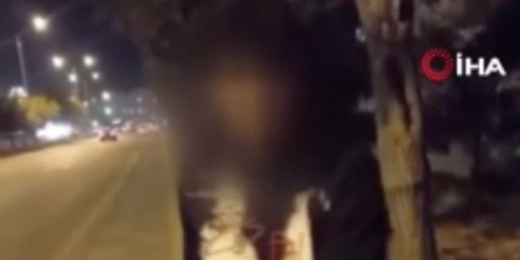 Ankara’da Atatürk ve Allah’a hakaret etti! Videoya çeken kadına saldırdı…