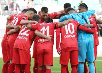 Ivo Vieira etkisini gösterdi! Pendikspor ilk galibiyetini aldı