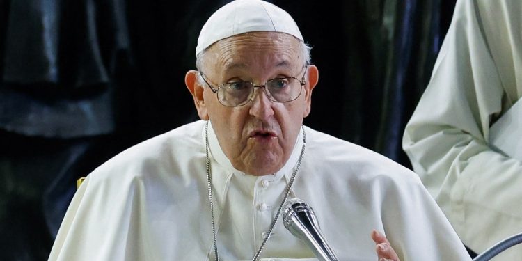 Papa Francis: Gazze’deki durumu düşünüyorum