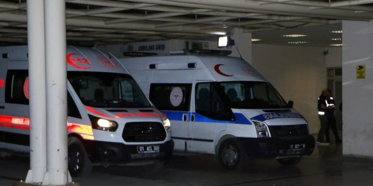 Adana’da kuzenler arasında silahlı borç kavgası: 1 ölü 1 ağır yaralı