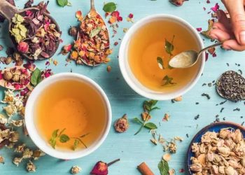 Bitki çaylarındaki gizli tehlike! Organları yavaş yavaş zehirliyor… İçenlere “Geçmiş olsun”