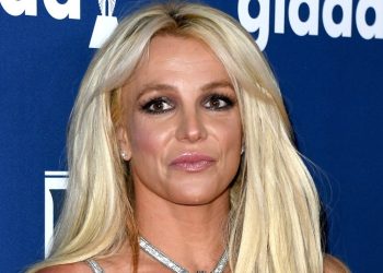 Britney Spears çıplak pozlarının sebebini açıkladı