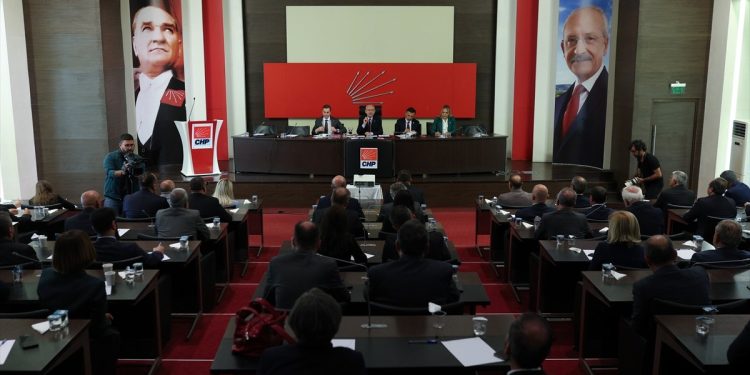 CHP’de 100. yıla özel af gündemde