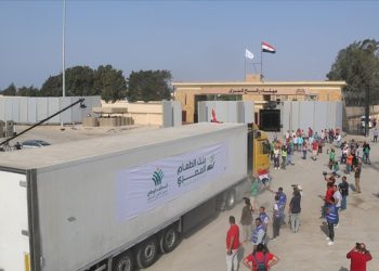 Gazze’ye ikinci yardım konvoyu giriş yaptı