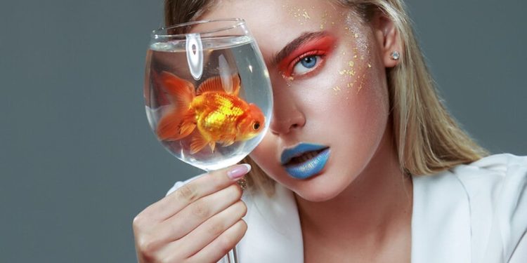 Kadınlarda vajinal akıntı! Hangi renk hangi anlama geliyor…